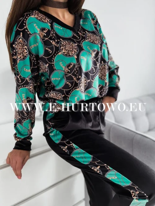 Komplet dres damski welurowy DA523302