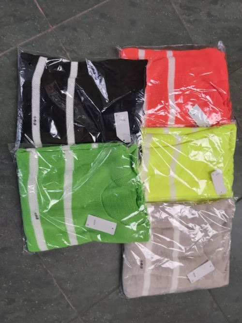 Sweterek damski IKN963770