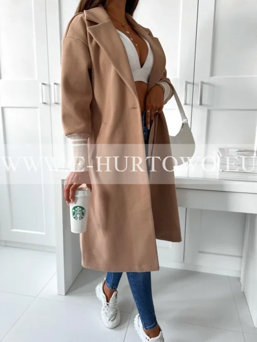 Płaszcz damski SC356221