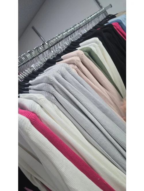 Bluzka sweterkowa UE7704