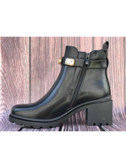 Obuwie damskie DA23 BLACK (36-41)