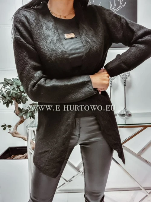 Swetereki damskie MOT02034