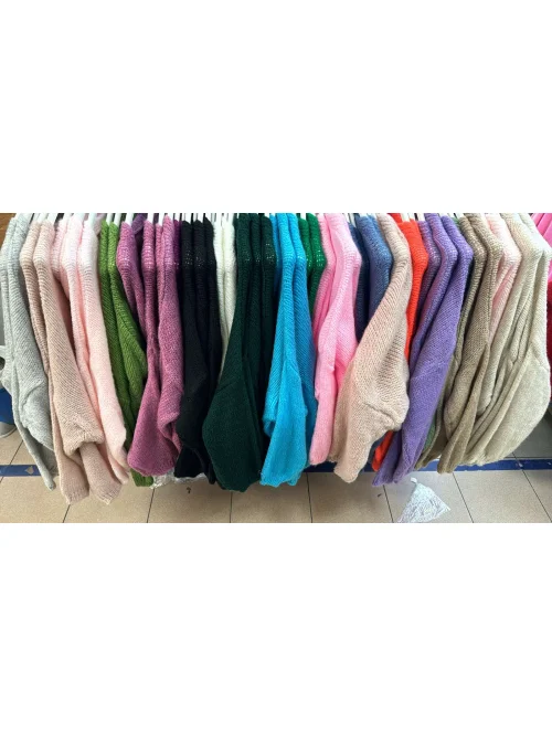 Sweterki damskie SD3548