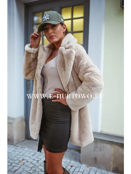 Kurtka futerko UE52012 (S-L)