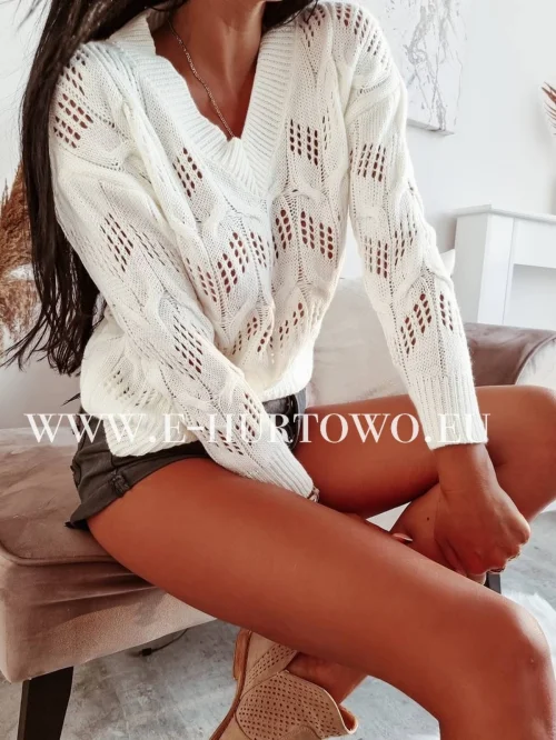 Swetry damskie SG4270