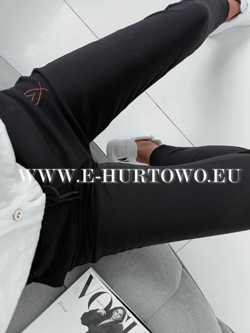 Spodnie damskie MSM33011