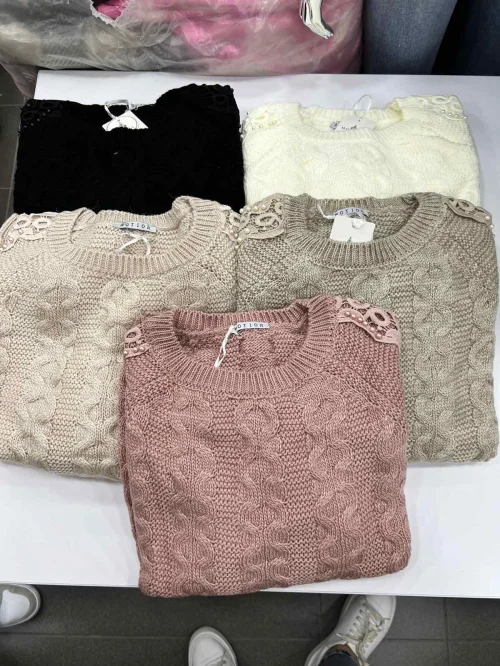 Swetry damskie MOT0059