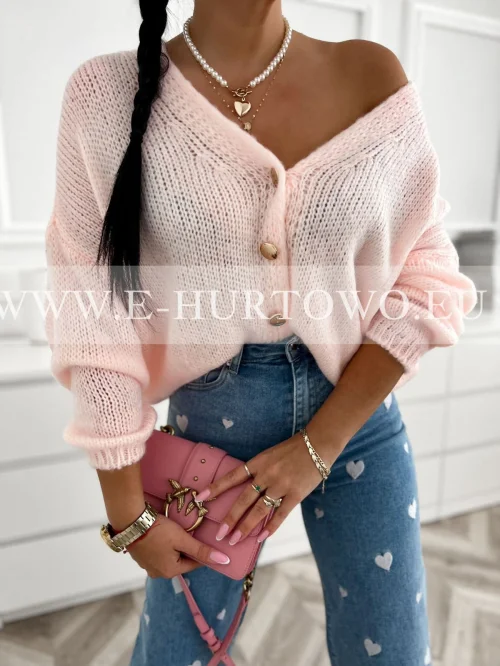 Sweterki damskie SD3548