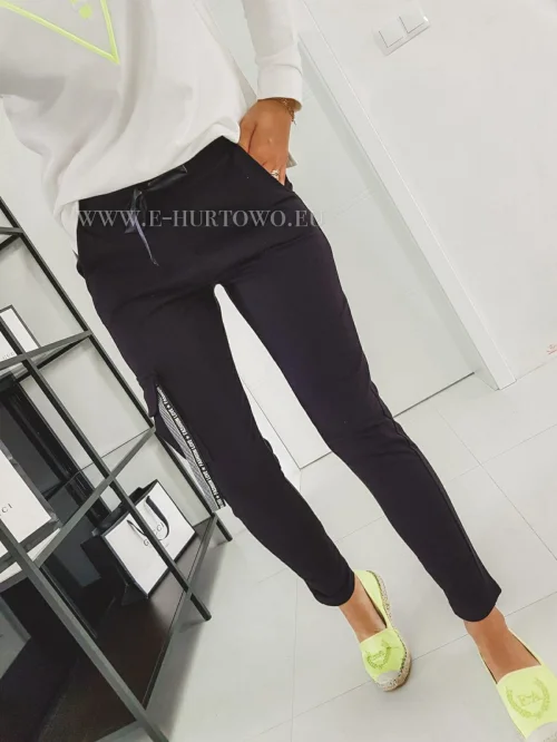 Spodnie damskie MOT30102 (S-XL)