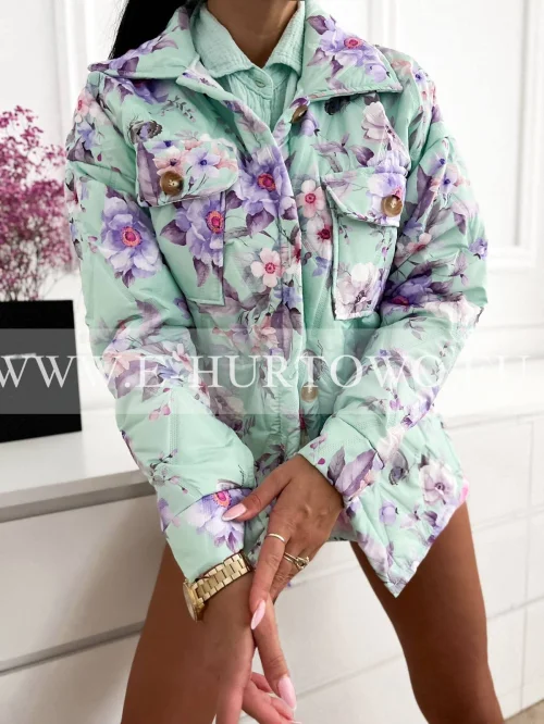 Kurtka damska E33201