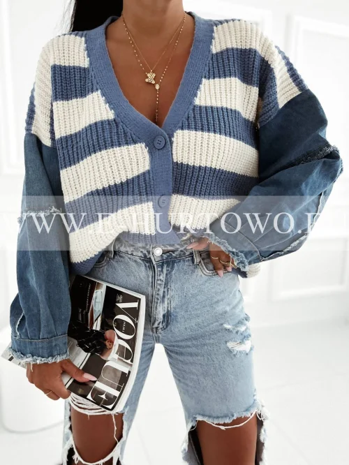 Sweterek damski E708