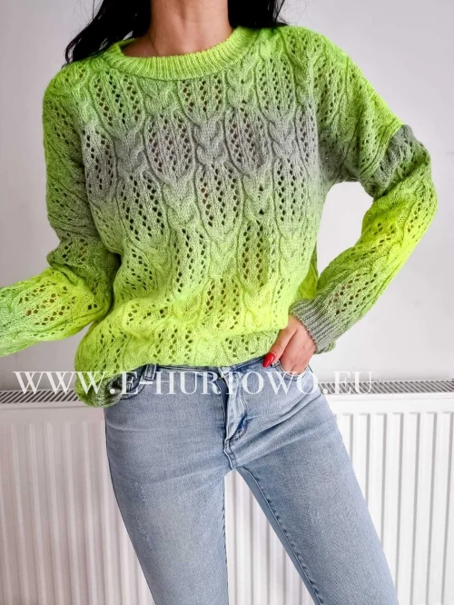 Sweterek damski IKM557