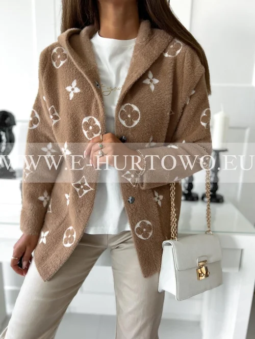 Płaszczyk kurtka damska typu alpaka SDE778