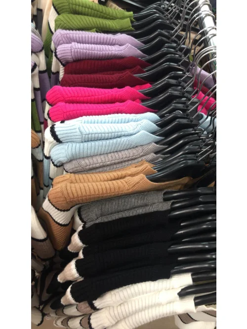 Sweterek damski SC36922