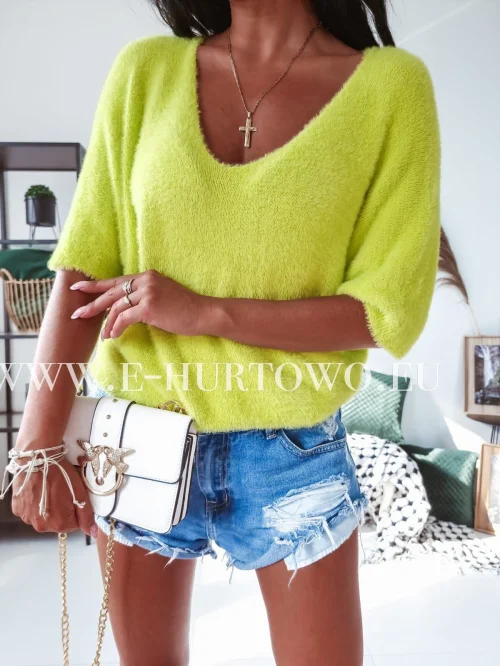 Swetry damskie SB2058