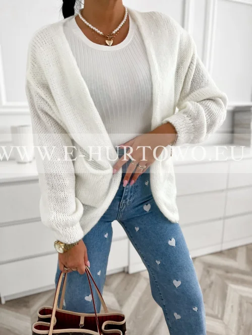 Sweterki damskie SD3544