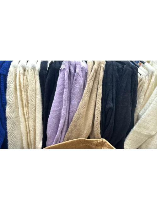 Sweterek damski SD56669