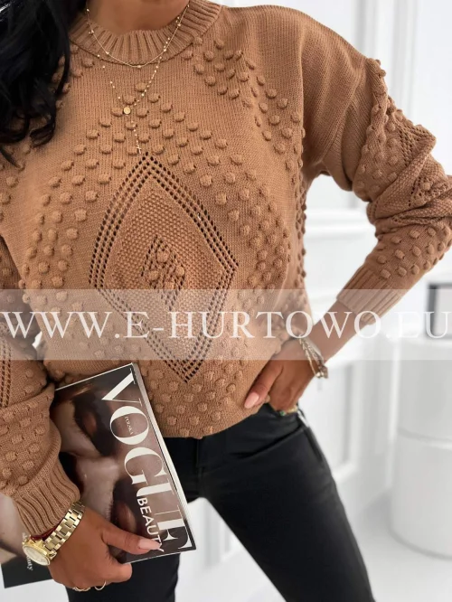 Sweterki damskie MT5748