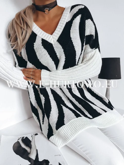 Swetry damskie SB204012