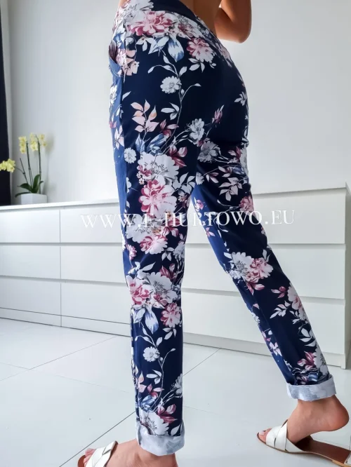 Spodnie damskie UE554