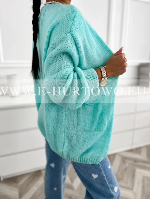 Sweterki damskie SD3544