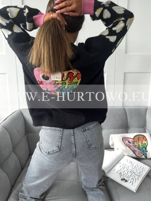 Swetry damskie DHG6639