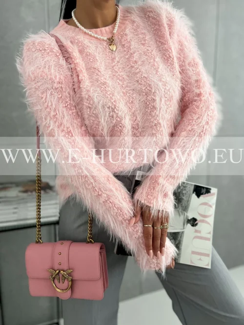 Sweterki damskie z angorą UE96988