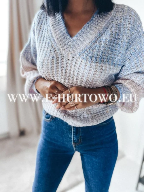 Swetry damskie E3380