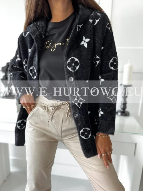 Płaszczyk kurtka damska typu alpaka SDE778