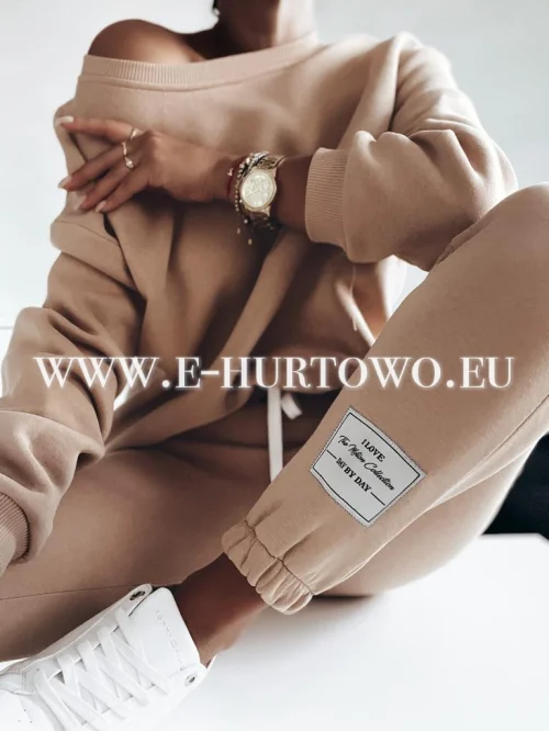 Komplet damski ocieplany MOT44725